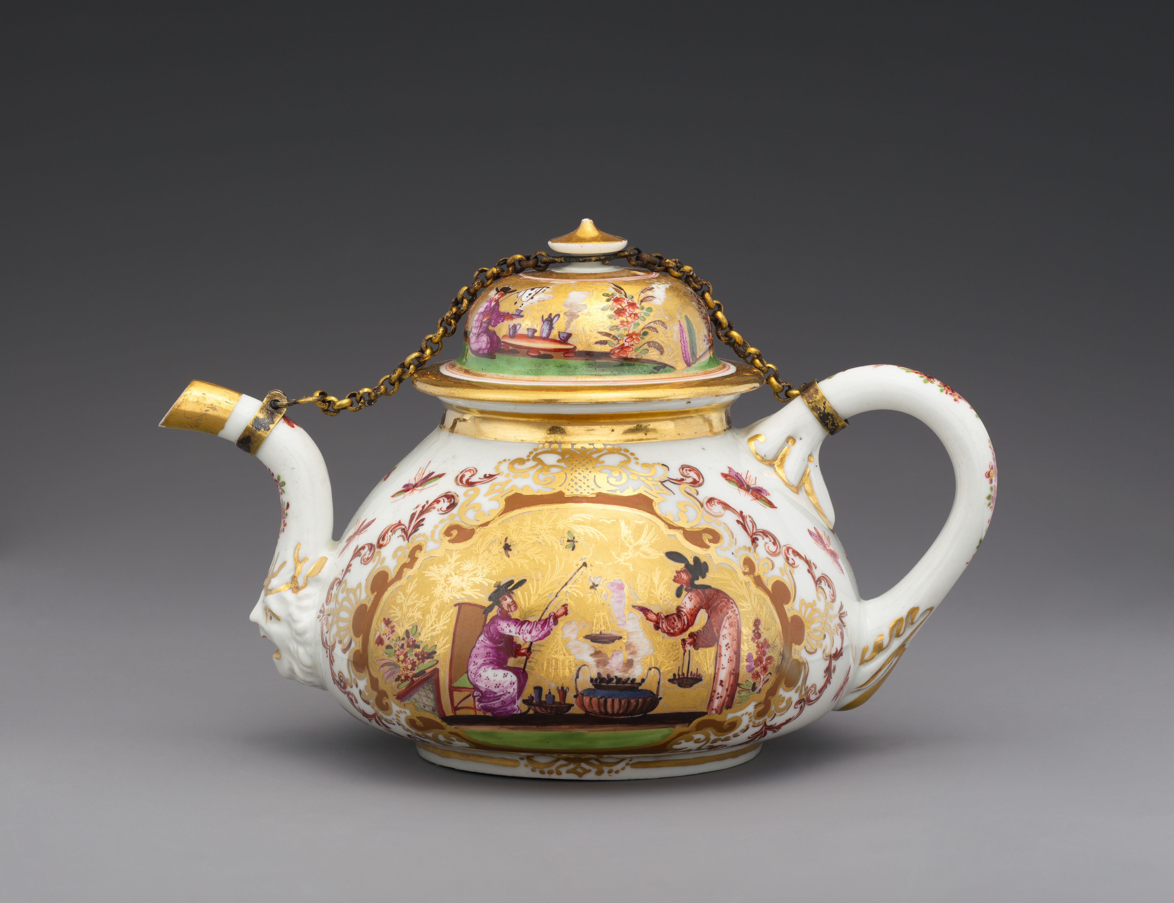 Teapot (part of a service) by Meissen Manufactory