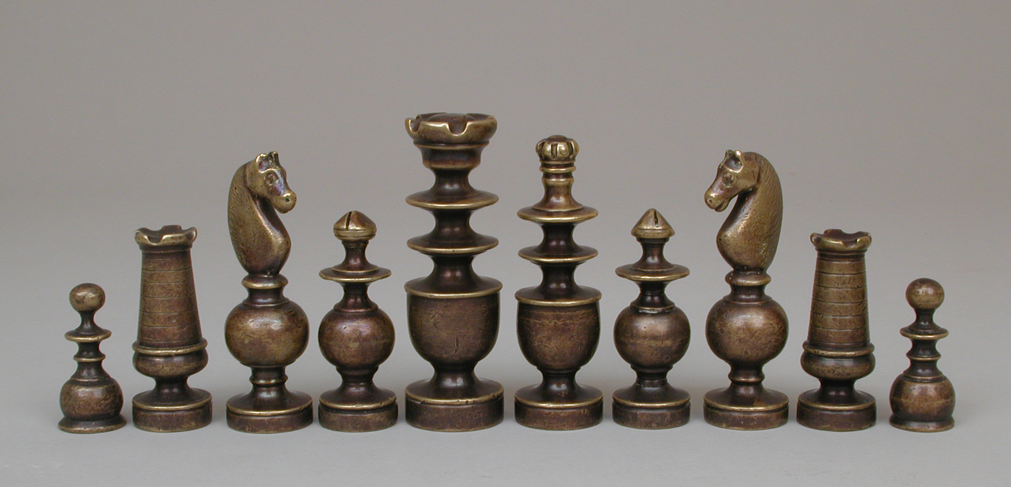 Regency Chess Sets - Welcome to the Chess Museum
