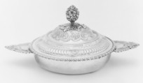 Broth bowl with cover (écuelle), Éloi Guérin (ca. 1704–in or before 1765, master 1727, retired 1760), Silver, French, Paris