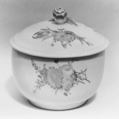 Sugar bowl with cover, Baden-Baden Pottery and Porcelain Manufactory  German, Hard-paste porcelain, German, Baden-Baden