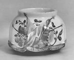 Snuffbox (?) (one of a pair), Mennecy, Soft-paste porcelain, French, Mennecy