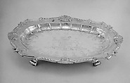 Centerpiece with cover and eight accessory dishes, Paul de Lamerie (British, 1688–1751, active 1712–51), Silver, British, London