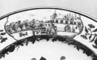 Dish, Hard-paste porcelain, Chinese, for Dutch market