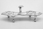 Snuffers tray, Silver plate, British, Sheffield