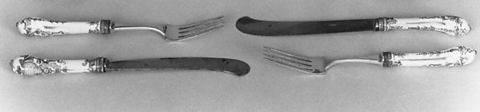 Twelve pairs of knives and forks, Vienna, Hard-paste porcelain, steel, Austrian, Vienna