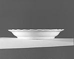 Plate, Worcester factory (British, 1751–2008), Soft-paste porcelain, British, Worcester