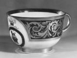 Cup and saucer, Worcester factory (British, 1751–2008), Soft-paste porcelain, British, Worcester