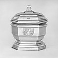 Sugar box, Ebenezer Roe (entered 1709), Silver, British, London