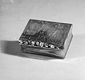 Snuffbox, Carnelian, gold, diamonds, German