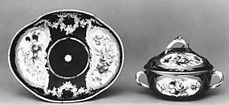 Bowl with cover and stand (écuelle ronde tournée et plateau ovale), Sèvres Manufactory French, Soft-paste porcelain, French, Sèvres