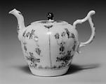 Teapot, Kloster-Veilsdorf Porcelain Manufactory German, Hard-paste porcelain, German, Thuringia, Kloster-Veilsdorf