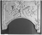 Panel from the top of a mirror frame, Carved and painted wood, French