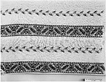 Ensemble, (a, c) cotton
(b,d) wool, Romanian