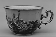 Tea cup (part of a service), Doccia Porcelain Manufactory Italian, Hard-paste porcelain, Italian, Florence
