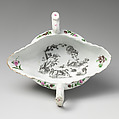 Double-handle sauceboat, Worcester factory (British, 1751–2008), Soft-paste porcelain, British, Worcester