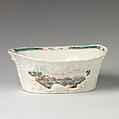 Oval potting pan, Worcester factory (British, 1751–2008), Soft-paste porcelain, British, Worcester