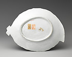 Dish, Soft-paste porcelain, British, Worcester