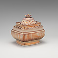Sugar bowl, Earthenware, lustered, British, Staffordshire