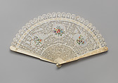 Brisé fan, with representations of pastoral scenes flanking Venus and Cupid, Pierced, carved, painted, and gilded ivory; mother-of-pearl; leather ribbon, Chinese, for British market