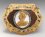 Snuffbox with portrait of Queen Anne (1665-1714), Gold, enamel, agate, diamonds, possibly French, Paris