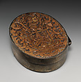 Tobacco box with royal arms of Great Britain, Boxwood and silver, British