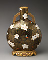 Moon flask with white flower motif on raised foot with flat handles, Worcester factory (British, 1751–2008), Bone china, British, Worcester