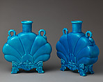 Fan-shape 'Persian' bottle with handles (one of a pair), Minton(s) (British, Stoke-on-Trent, 1793–present), Lead-glazed earthenware (