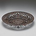 Fruit dish, Probably by Coalbrookdale Company (British, established Shropshire, 1709), Iron, cast and patinated, British, Coalbrookdale