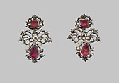Pair of earrings (part of a set), Silver, jewels, Continental