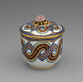 Covered sugar bowl (pot à sucre Calabre) (part of a déjeuner service), Sèvres Manufactory (French, 1740–present), Soft-paste porcelain, French, Sevrès