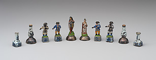 Chessmen (32), Porcelain, German, Franconia, possibly Bayreuth