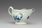 Sauceboat, Worcester factory (British, 1751–2008), Soft-paste porcelain, British, Worcester