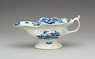 Sauceboat, Worcester factory (British, 1751–2008), Soft-paste porcelain, British, Worcester