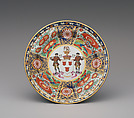 Plate with arms and motto of Earl of Errol, Worcester factory (British, 1751–2008), Soft-paste porcelain, British, Worcester