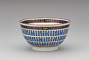 Cup and saucer, Possibly Worcester factory (British, 1751–2008), Soft-paste porcelain, British, Worcester or Caughley