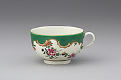 Cup and saucer, Worcester factory (British, 1751–2008), Soft-paste porcelain, British, Worcester