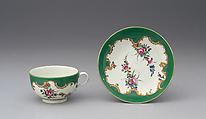Cup and saucer, Worcester factory (British, 1751–2008), Soft-paste porcelain, British, Worcester