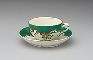 Saucer (part of a service), Worcester factory (British, 1751–2008), Soft-paste porcelain, British, Worcester