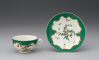 Saucer (part of a service), Worcester factory (British, 1751–2008), Soft-paste porcelain, British, Worcester
