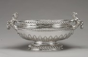 Wine cistern, Lewis Mettayer (British, active 1700–died 1740), Silver, British, London