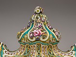 Potpourri vase (pot-pourri gondole), Sèvres Manufactory (French, 1740–present), Soft-paste porcelain decorated in polychrome enamels, gold, French, Sèvres