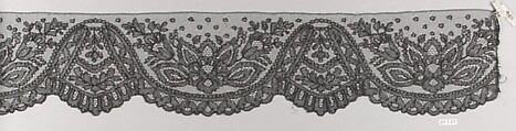 Border or flounce, Bobbin lace, Chantilly lace, French