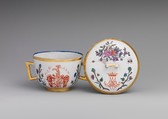 Small tureen and stand, Vienna, Hard-paste porcelain, Austrian, Vienna