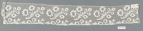 Fragment, Bobbin lace, French, Chantilly