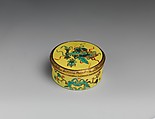 Snuffbox, Saint-Cloud factory  French, Soft-paste porcelain, copper gilt, French, possibly Saint-Cloud