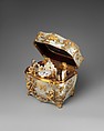 Nécessaire with watch, Casket: gold and mother-of-pearl, lined with dark-red velvet; Watch: brass and partly blued steel, German