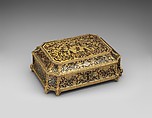 Toilet casket, Wood veneered with brass, tortoiseshell, tinted horn and mother-of-pearl, rosewood contre partie Boulle work); gilt bronze and steel, French