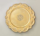 Sideboard dish, Lewis Mettayer (British, active 1700–died 1740), Silver gilt, British, London