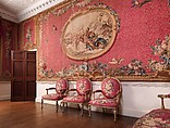 Armchair (one of a set of six), John Mayhew (British, 1736–1811), Gilded fruitwood; wool and silk (22-24 warps per inch, 9-10 per centimeter), British and French