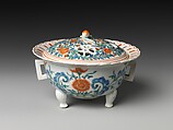 Incense burner (koro), Hard-paste porcelain painted with cobalt blue under and colored enamels over transparent glaze (Hizen ware; Kakiemon type), Japanese, for European market